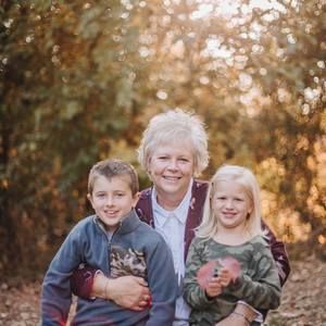 Meet your Posher, Lori